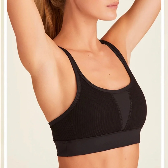 NWT $80 Alala Peak Bra in Black/ Black Rib - Size Small - Picture 6 of 10